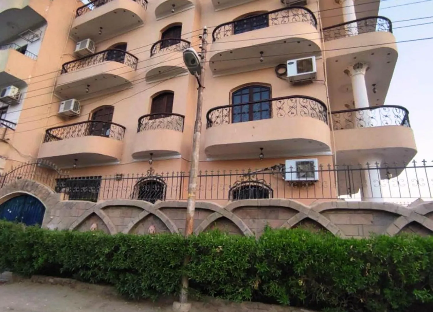 Nile Dream Apartments 룩소르